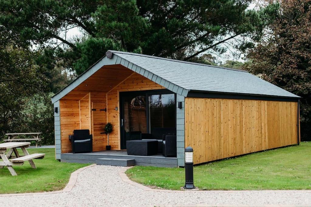 Campsite Riverside Retreats - Steamers Meadow Gwinear
