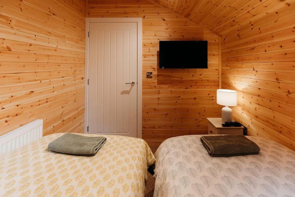 Riverside Retreats - Steamers Meadow